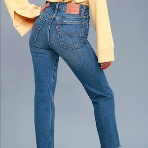Levi’s Wedgie Fit Jeans